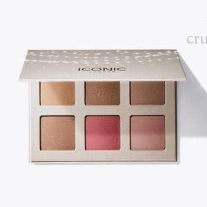 Iconic London blaze chaser face palette